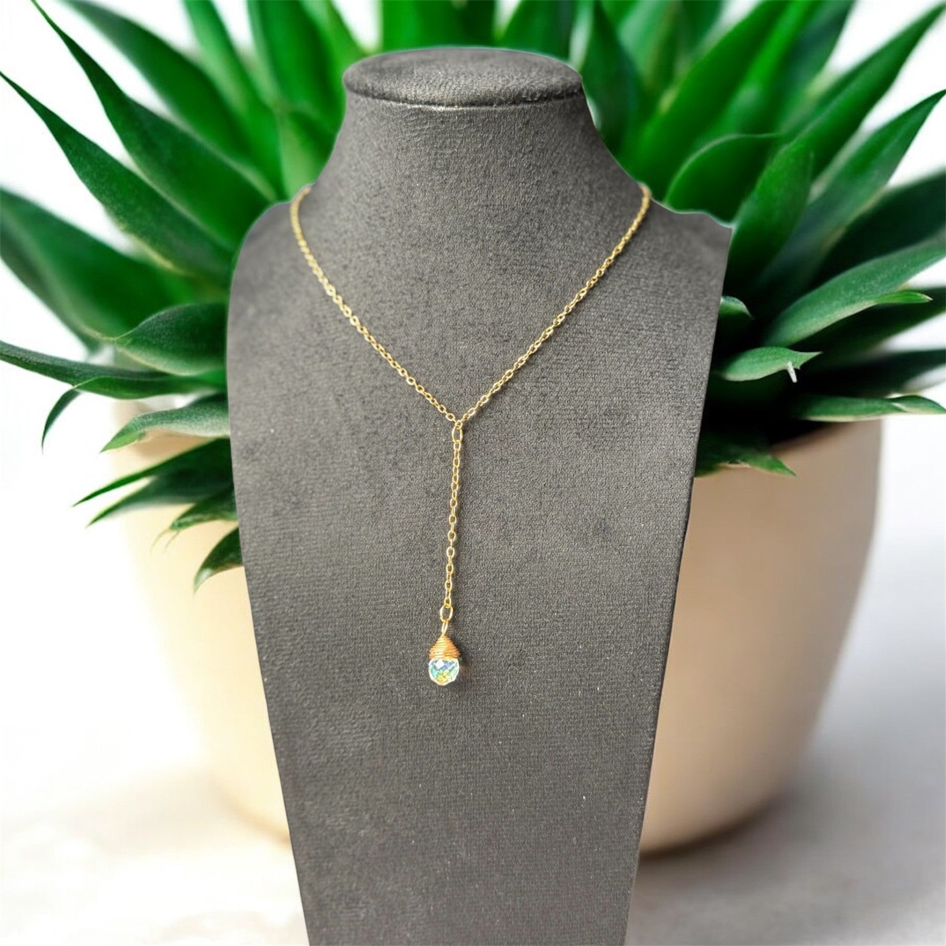 Collier Lariat